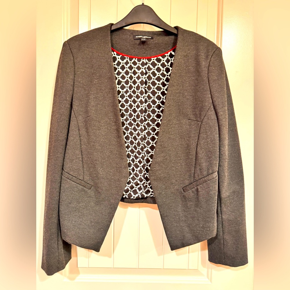 Mario Serrani cropped blazer size S